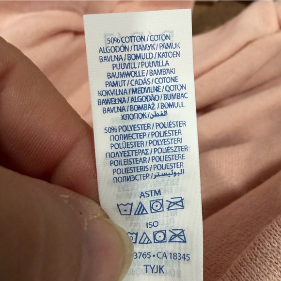 Valentine’s Pink Heart Love sweatshirt, size Large - Picture 6 of 6